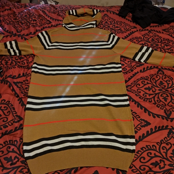 Burberry sweater dress long sleeve - Picture 4 of 4